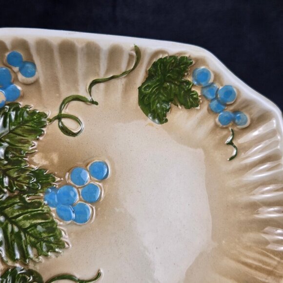 Vintage Majolica Grapevine 2 Section Candy Dish/Olive Dish Painted & Glazed - Picture 6 of 13